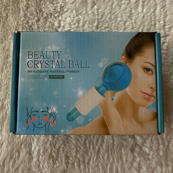 NWOT Beauty Crystal Ball Ice Globes - Picture 3 of 9